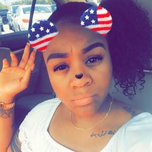 Meet your Posher, Jasmine